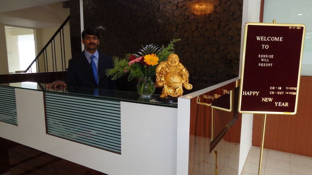 Sunrise Hill Resort 2
