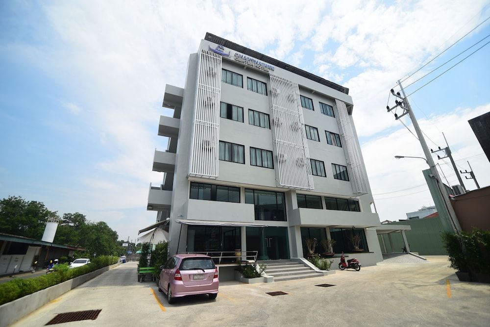 Chanthaburi Center Hotel -1 estrellas en Chanthaburi