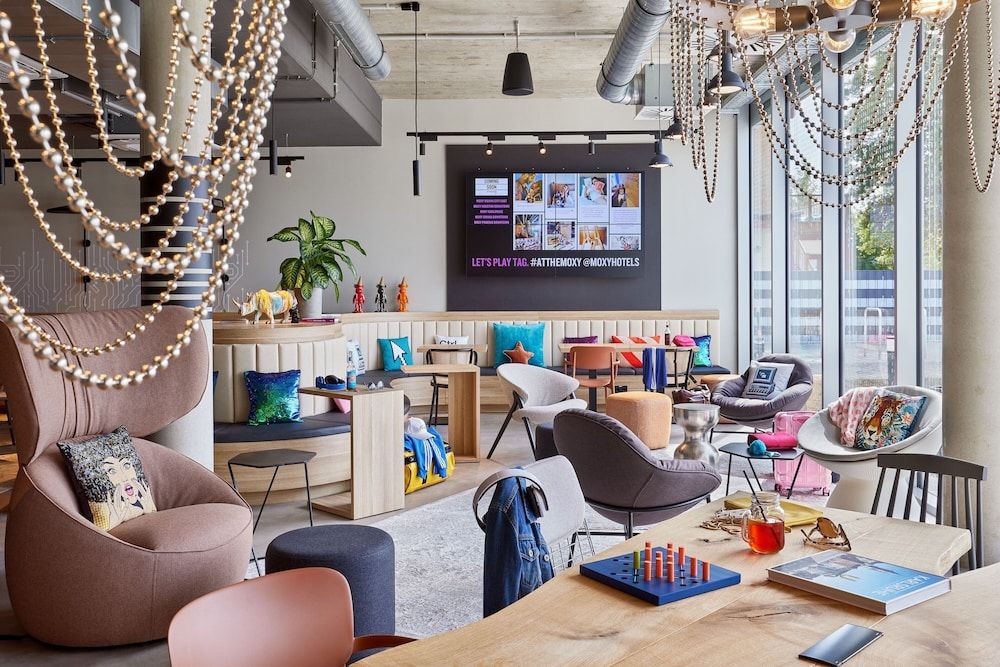 Moxy Karlsruhe -1 estrellas en Karlsruhe