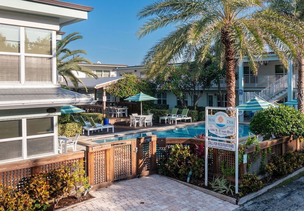 Sun Dek Beach House 2