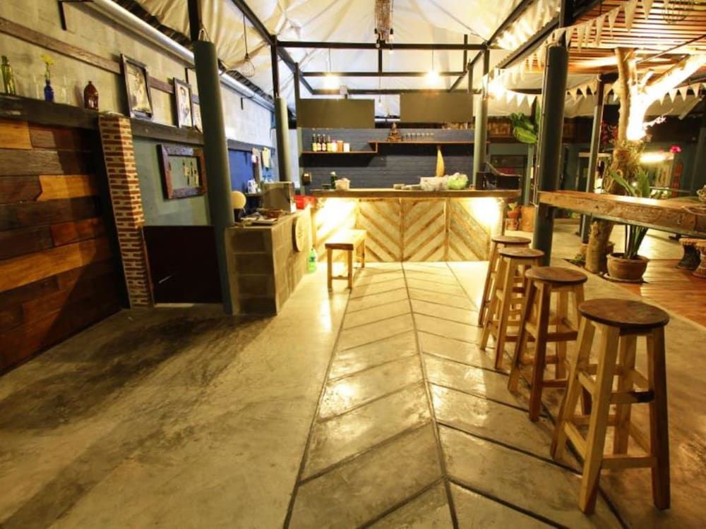 Above the Sea Guesthouse 2