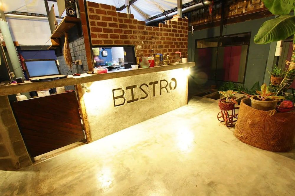 Above the Sea Guesthouse 3