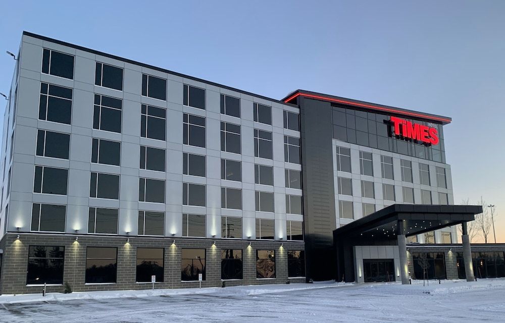 Grand Hôtel TiMES Blainville - Mirabel 4 estrelas em Blainville