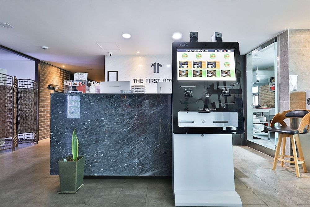 The First Hotel 2 estrelas em Changwon