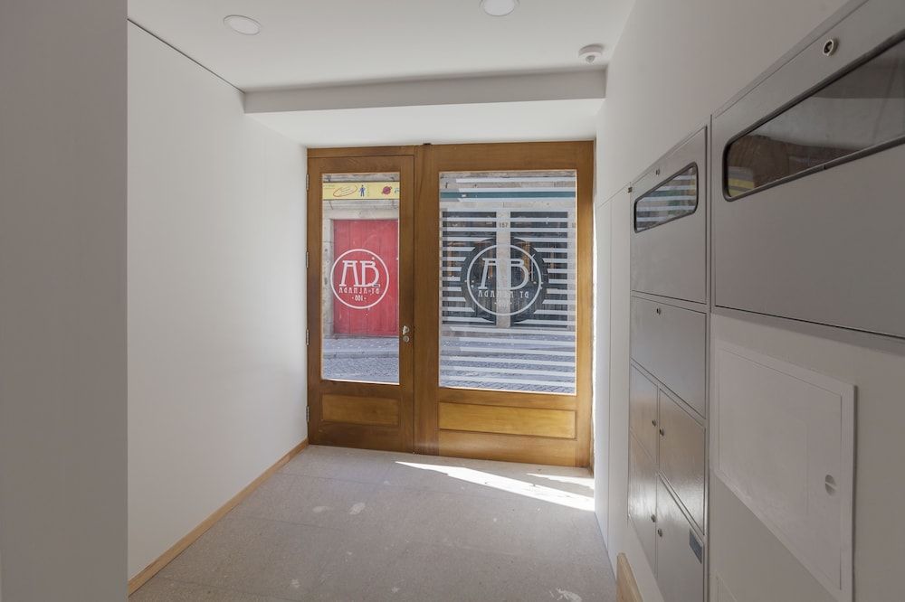 Oporto Local Studios 2