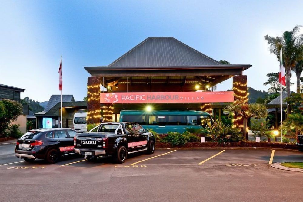 Pacific Harbour Villas