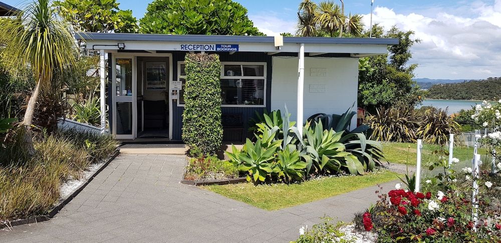 Aloha Seaview Resort Motel 2