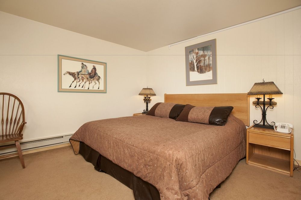 Forest Condominiums by Vail Resorts 3