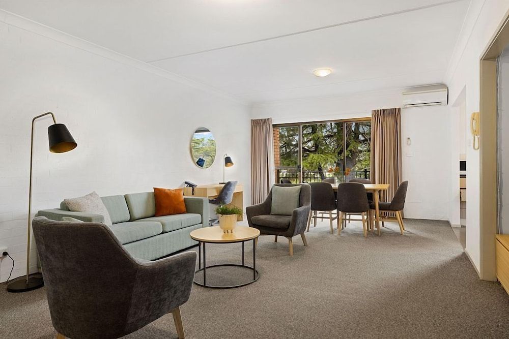 Oxley Court Serviced Apartments -1 estrellas en Canberra