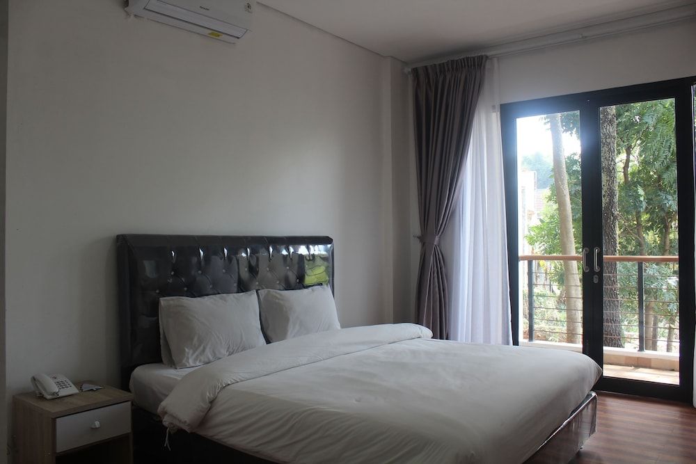 Are You And I Bed & Breakfast -1 estrellas en Bandung