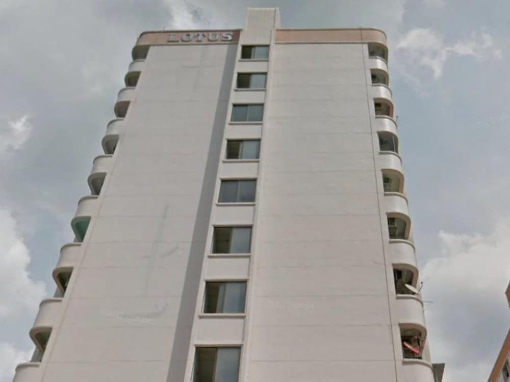 Lotus Condo Downtown 2