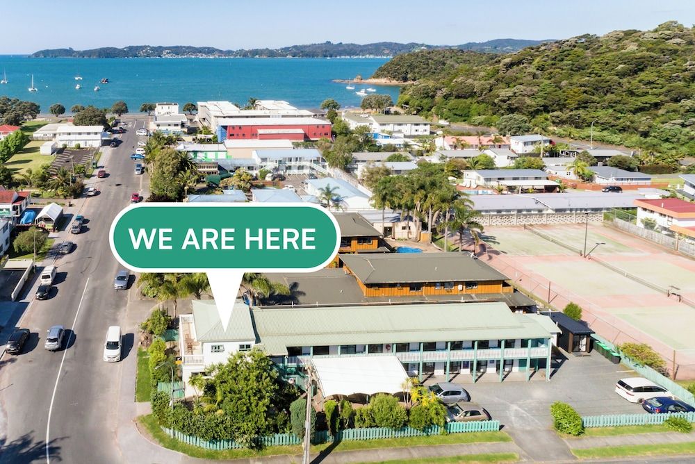 Bay of Islands Lodge