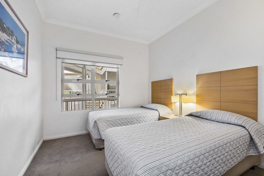 The Lookout Resort 3