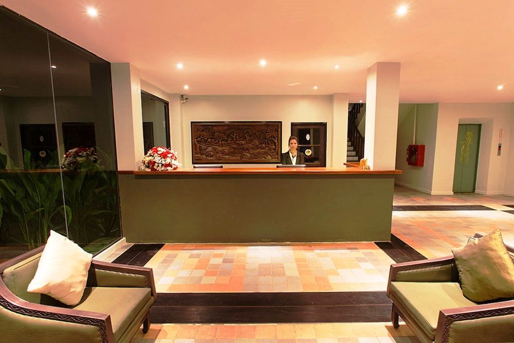A Hotel Budget 2