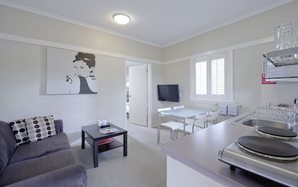Brisbane Street Studios 2