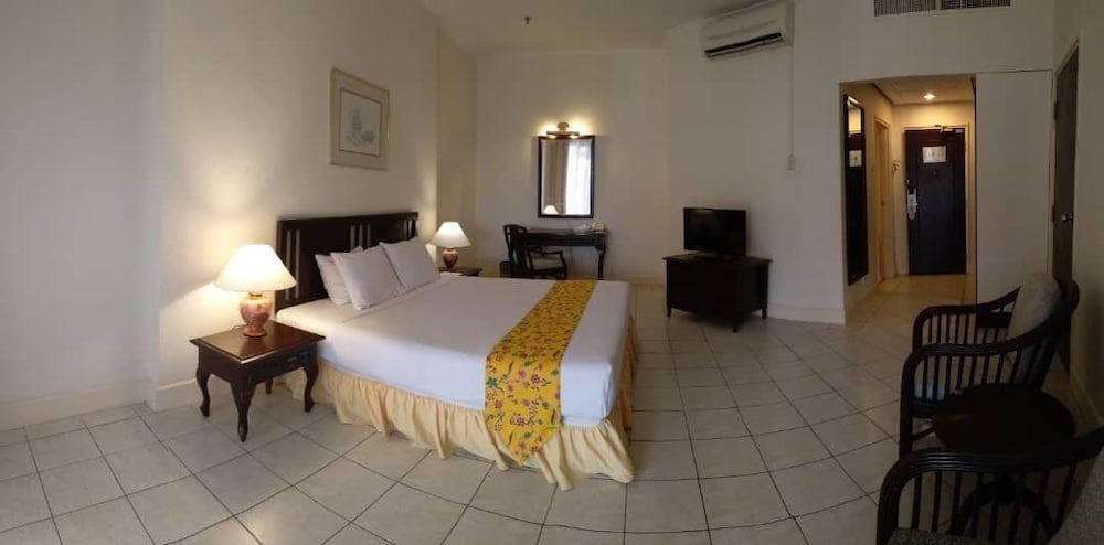 The Orient Star Resort Lumut 3