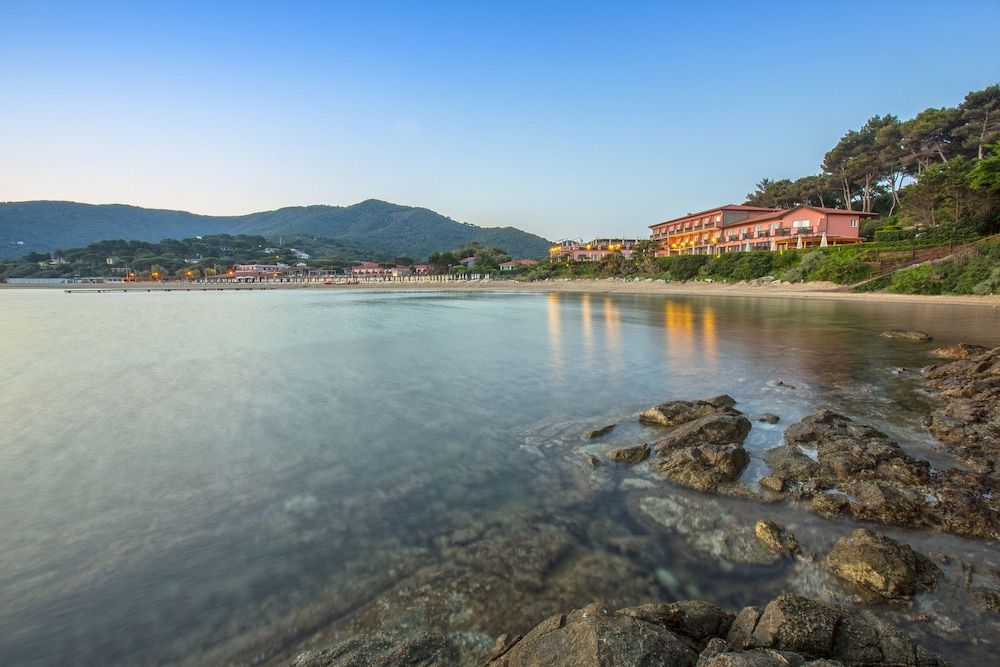 Hotel Del Golfo 4 estrelas em Procchio