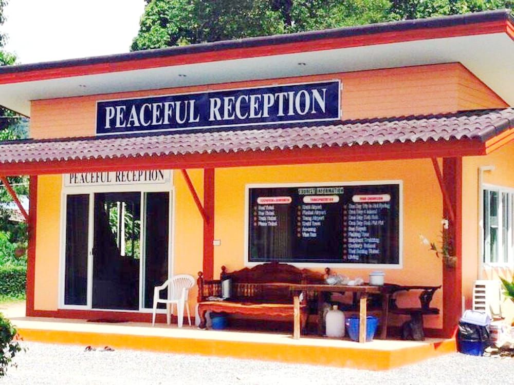 Peaceful Resort Koh Lanta 3