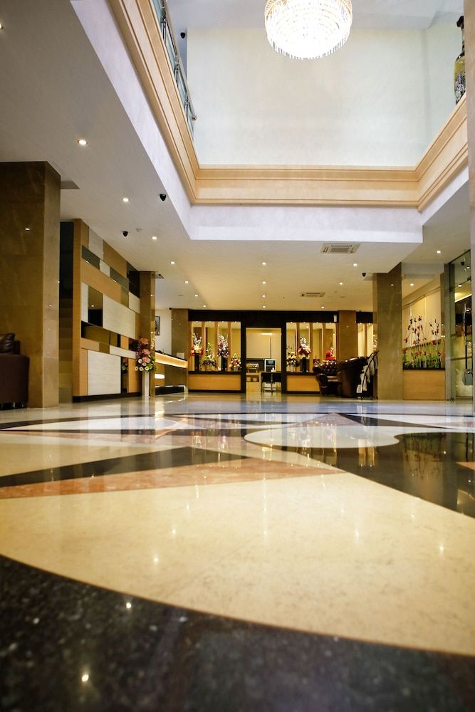 Aviari Hotel 2
