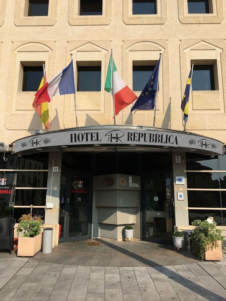 HR Hotel 3 estrellas en Monfalcone
