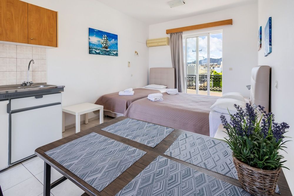 Johnhara Studios & Apartments 3