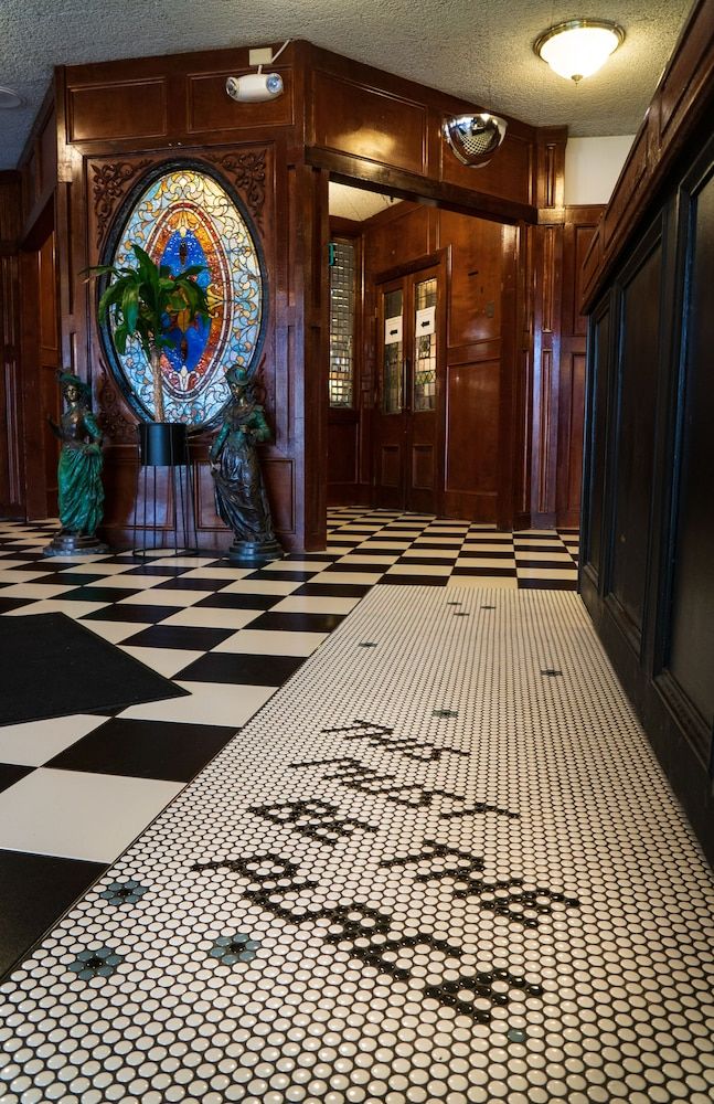 The Boulder Broker 2