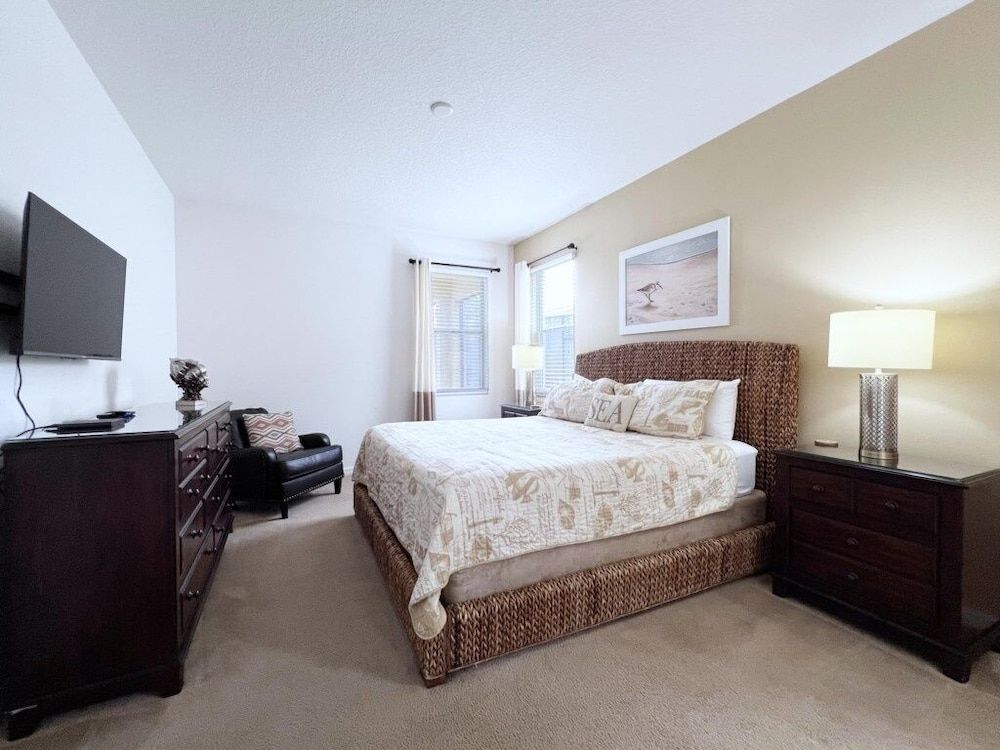 Gorgeous 6bd Pool Hm Providence-2256ag 6 Bedroom Home by RedAwning 2