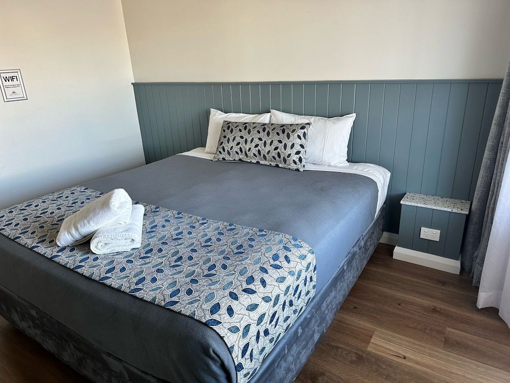 Surf Beach Motel Newcastle 2