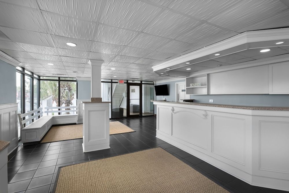 Seaside Inn Oceanfront 3