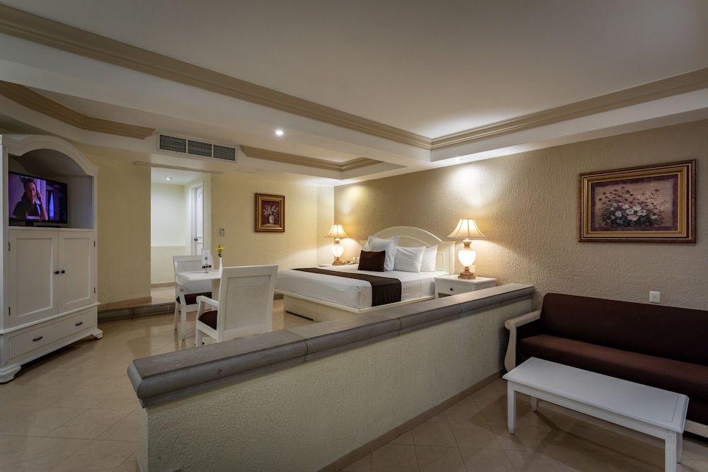 Excelaris Grand Resort Conventions & Spa 3