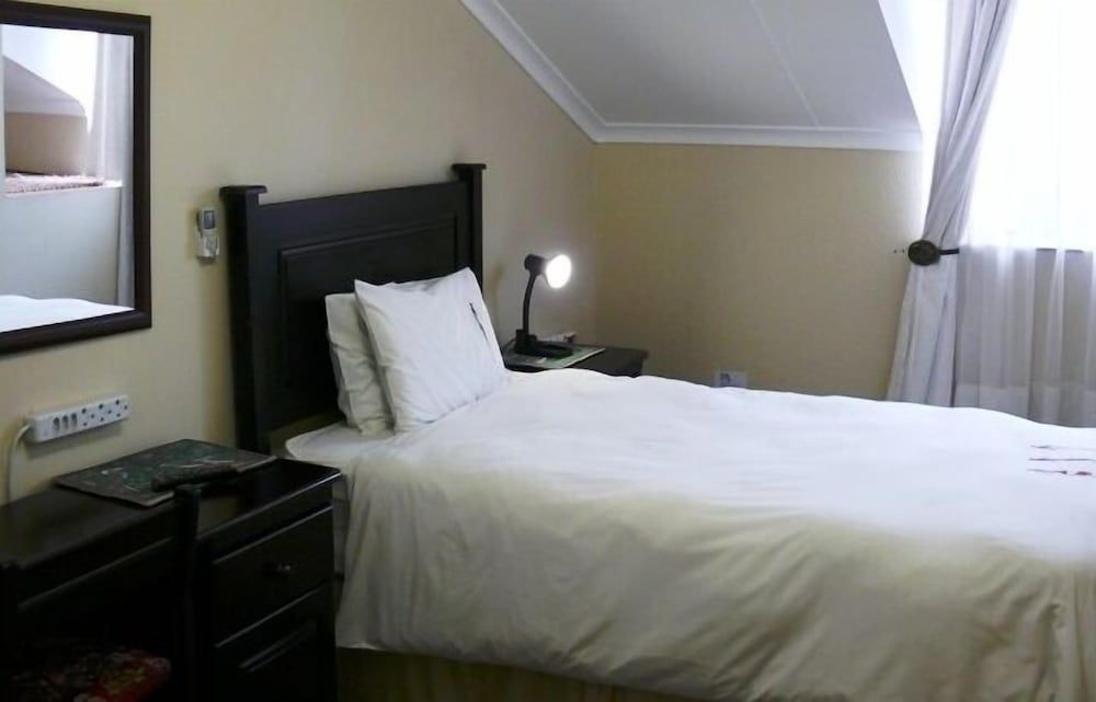 Augusta Villa St Pio Guest House 3