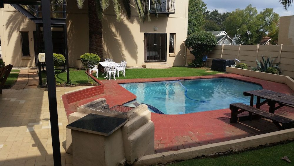 Louhallas Bed & Breakfast