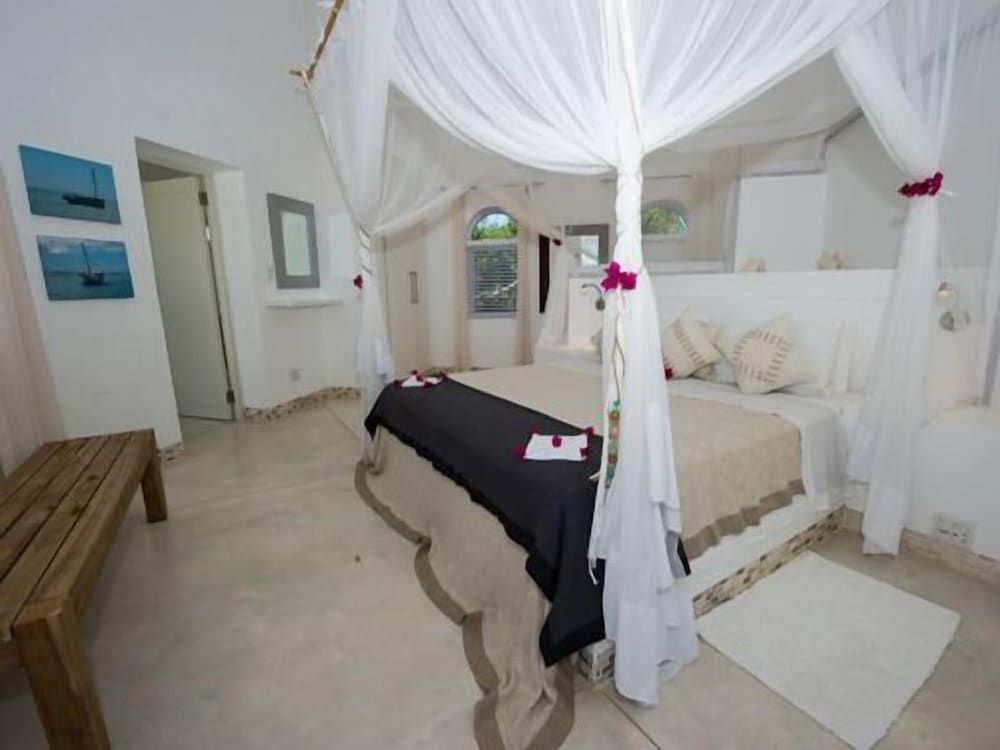 Santorini Mozambique 3