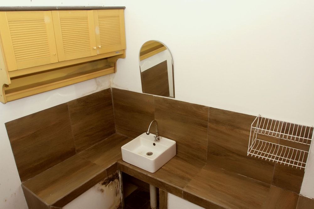 Bantal Guling Villa Bandung 2