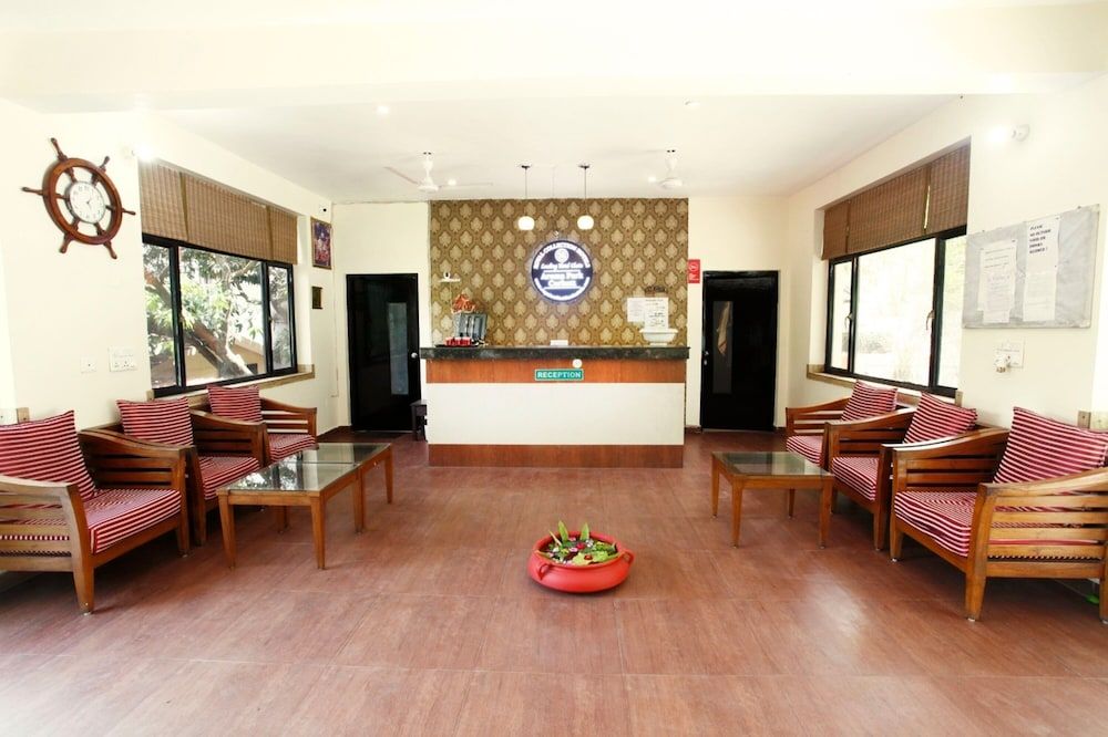 Corbett Aroma Park By Royal Collection 3