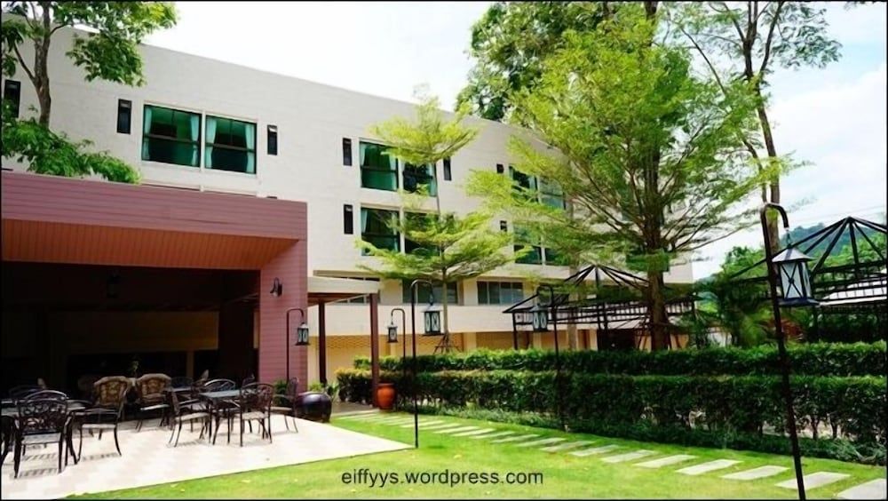 Juldis Khao Yai J2 2