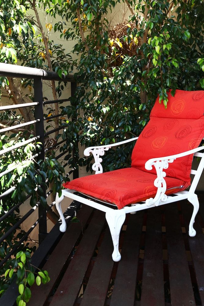 Los Olivos at The Yard 3