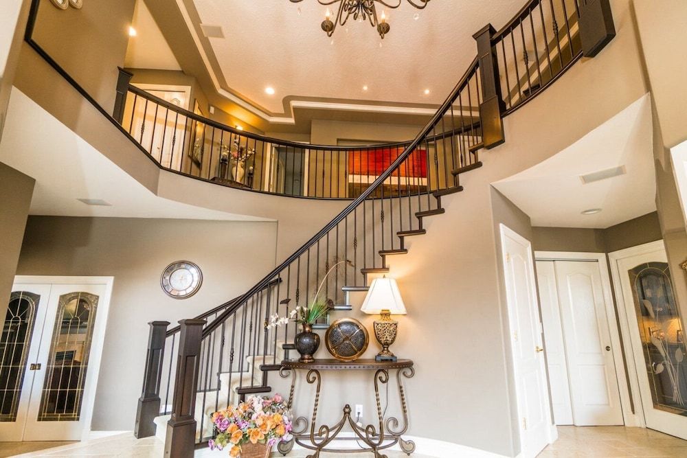 Cedar Manor Bed and Breakfast 2