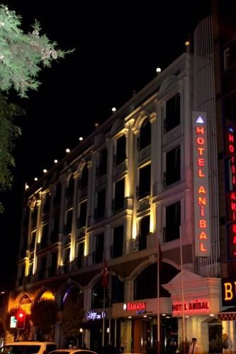 Hotel Anibal 2 étoiles à Gebze