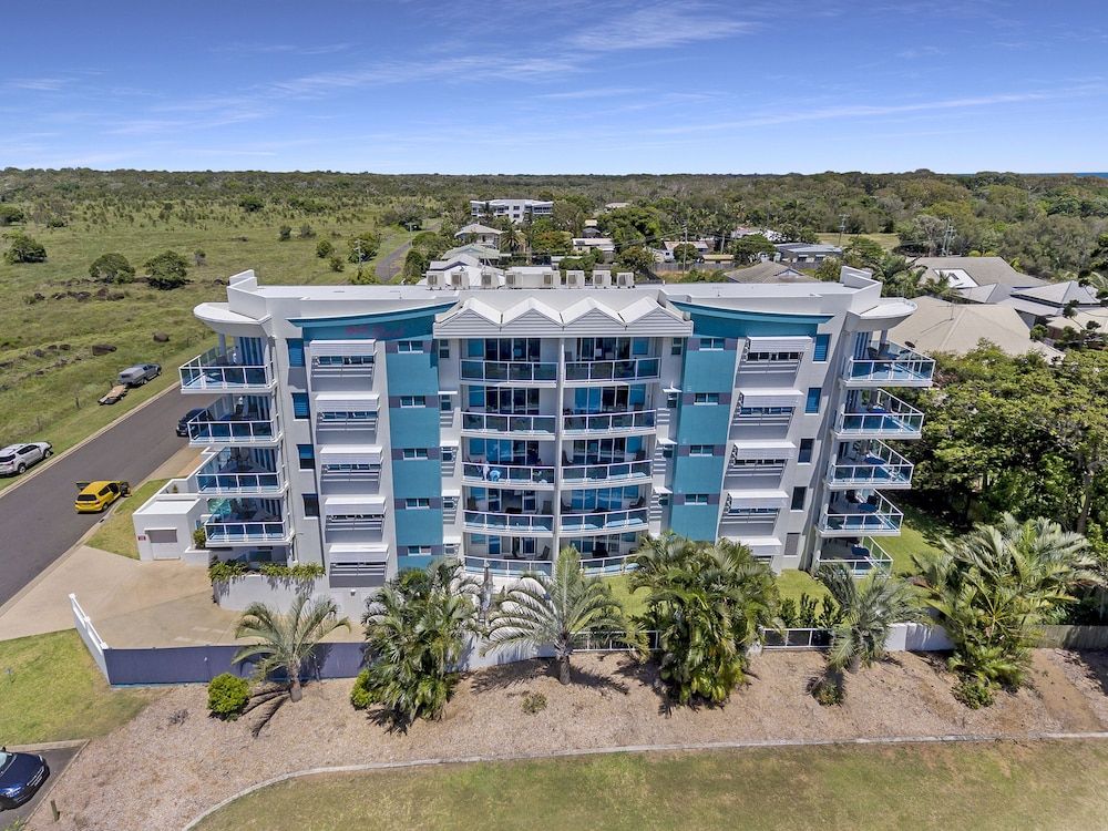 Koola Beach Apartments Bargara