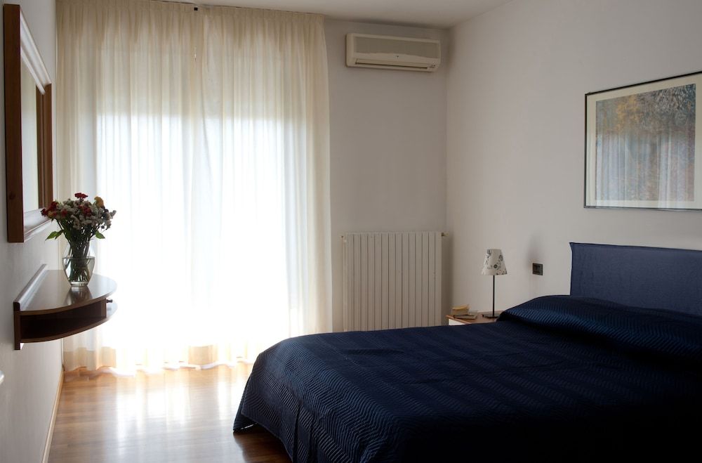 Kristall Lago Residence 2