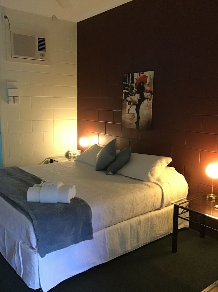 Harbour Lodge Motel Gladstone 2