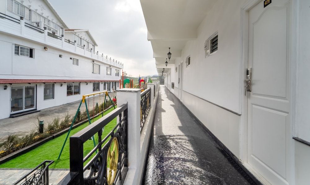 Treebo Skydale Premium Suites, 1500 Mtrs From Ooty Lake 3