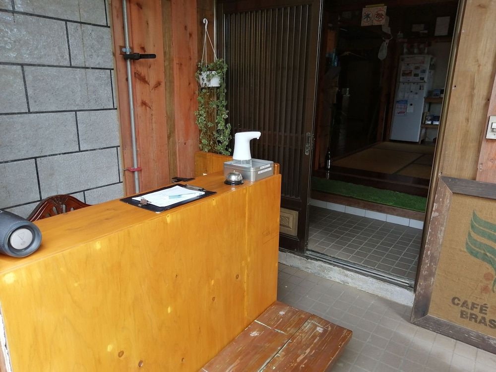 Hotel Hibiscus - Hostel 2