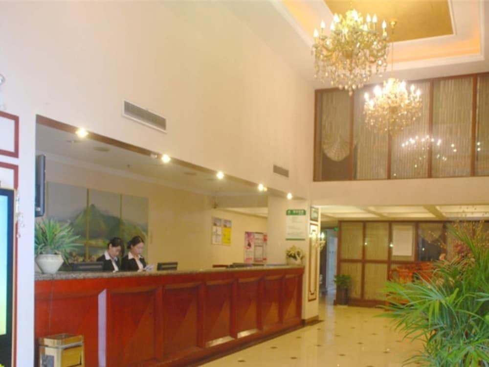 GreenTree Inn Chizhou Guichi District South Changjiang Road Express Hotel 3