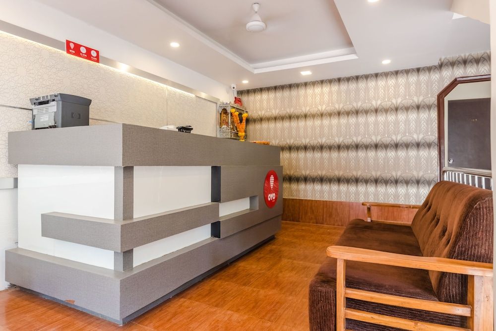 OYO 5665 Rana Residency 3