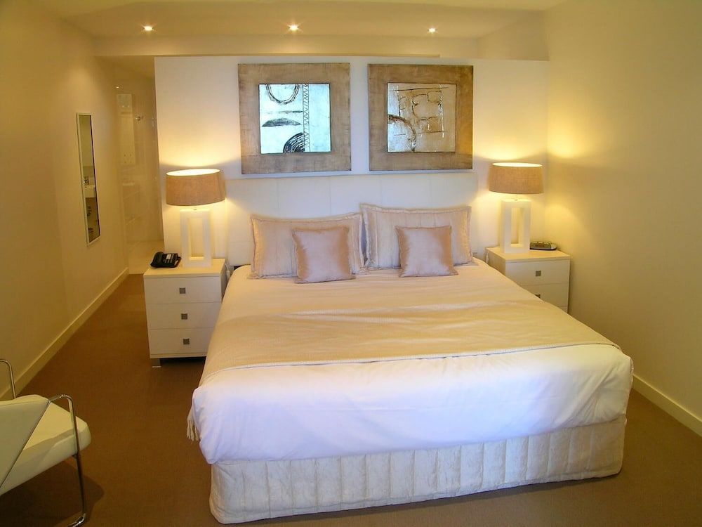 Coral Cove Apartments 3