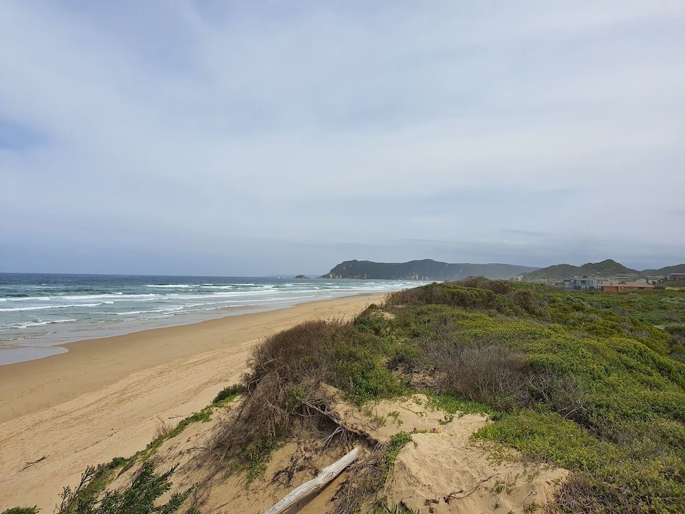 Afrovibe Beach Villa