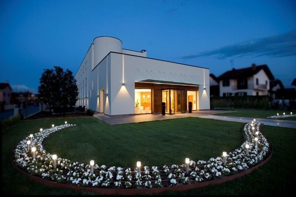 Hotel Napoleon 3 estrelas em Cherasco