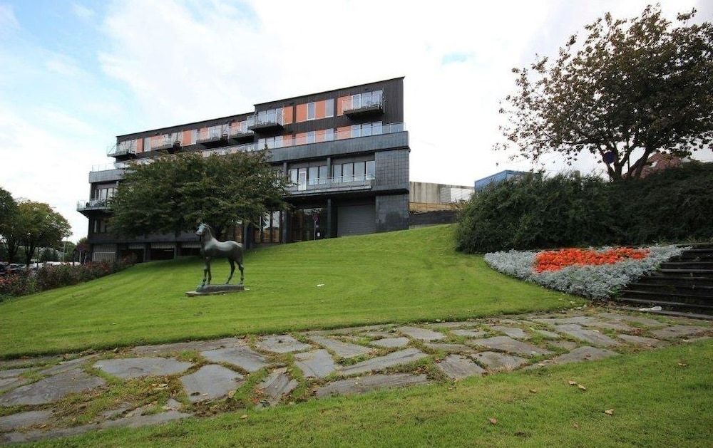 Flotmyrgården Apartment Hotel